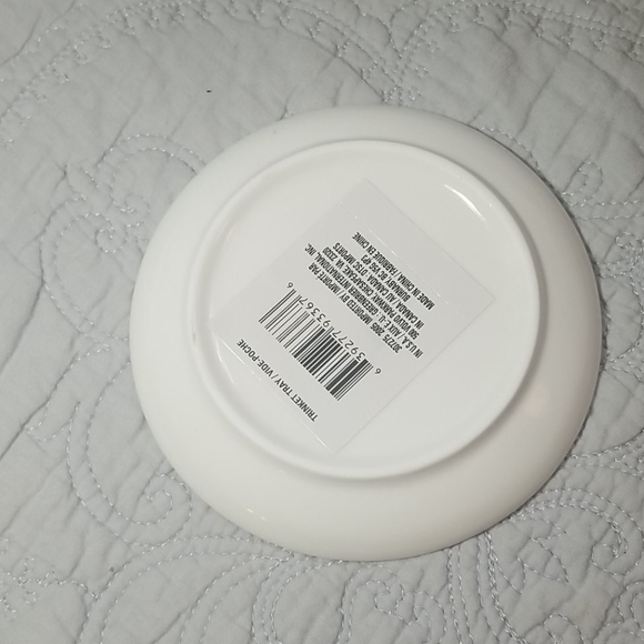 π5/$20π Francescas Colorful Trinket Tray - Picture 3 of 3